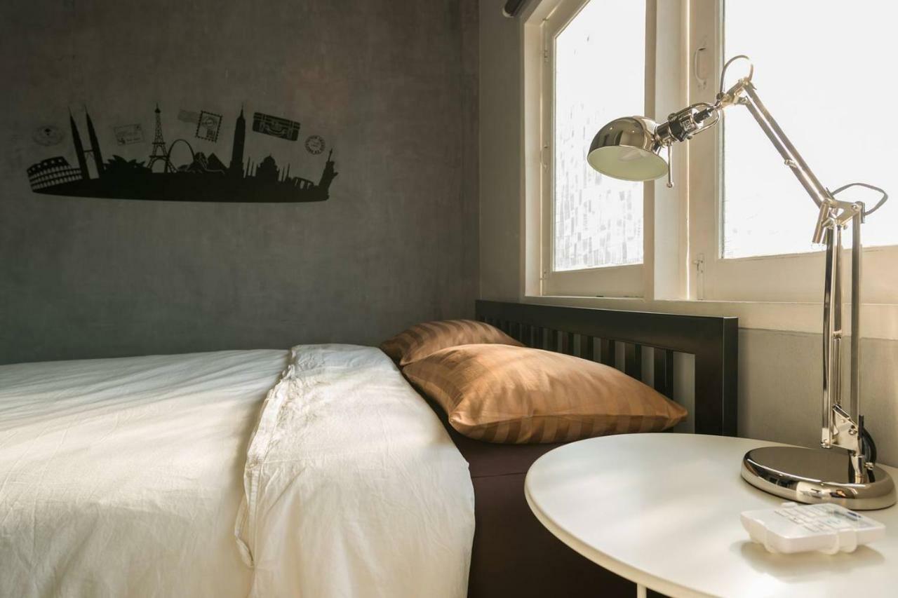 196 Oldtown Chic Hostel Bangkok Buitenkant foto